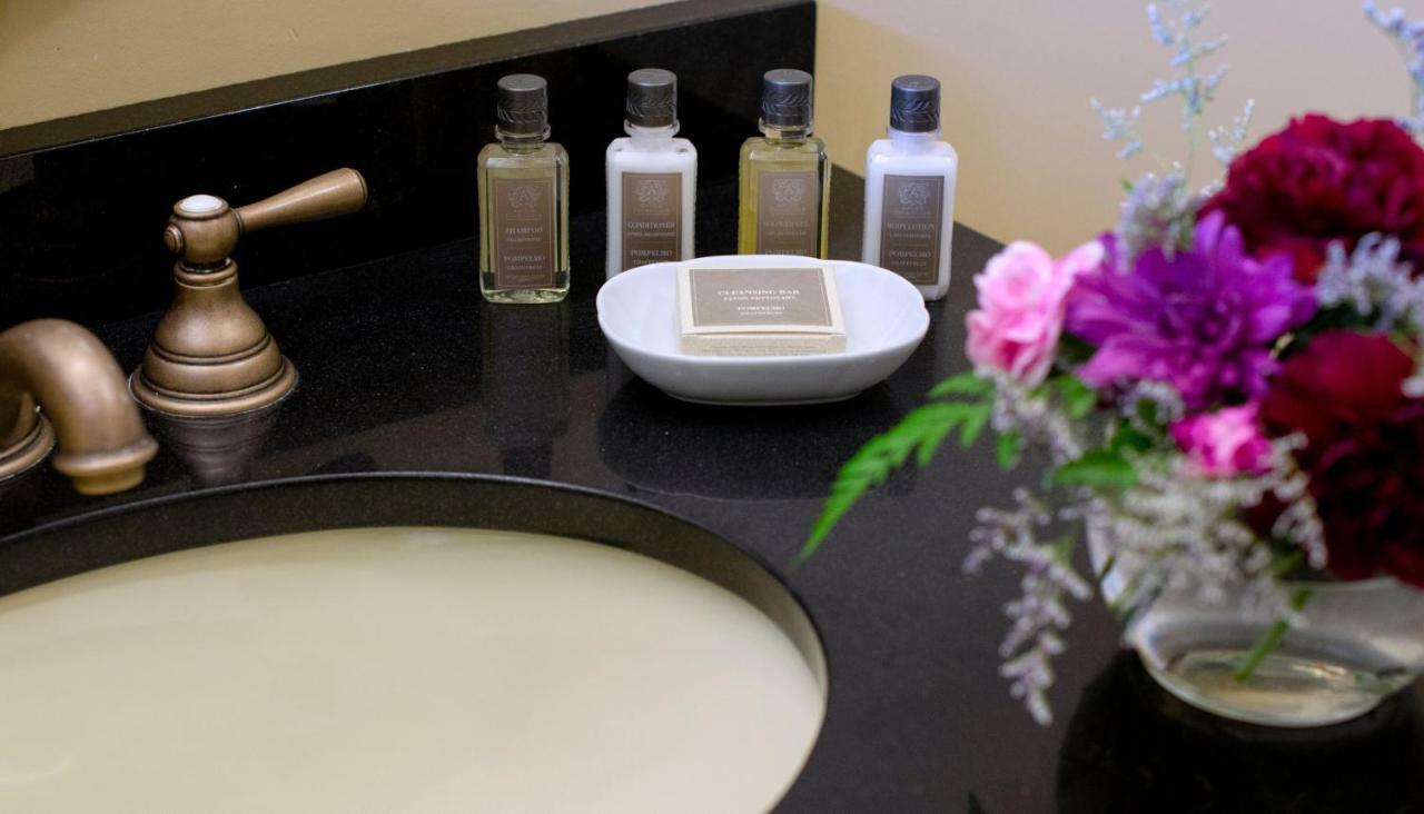 Athenaeum Hotel Chautauqua Ngoại thất bức ảnh
